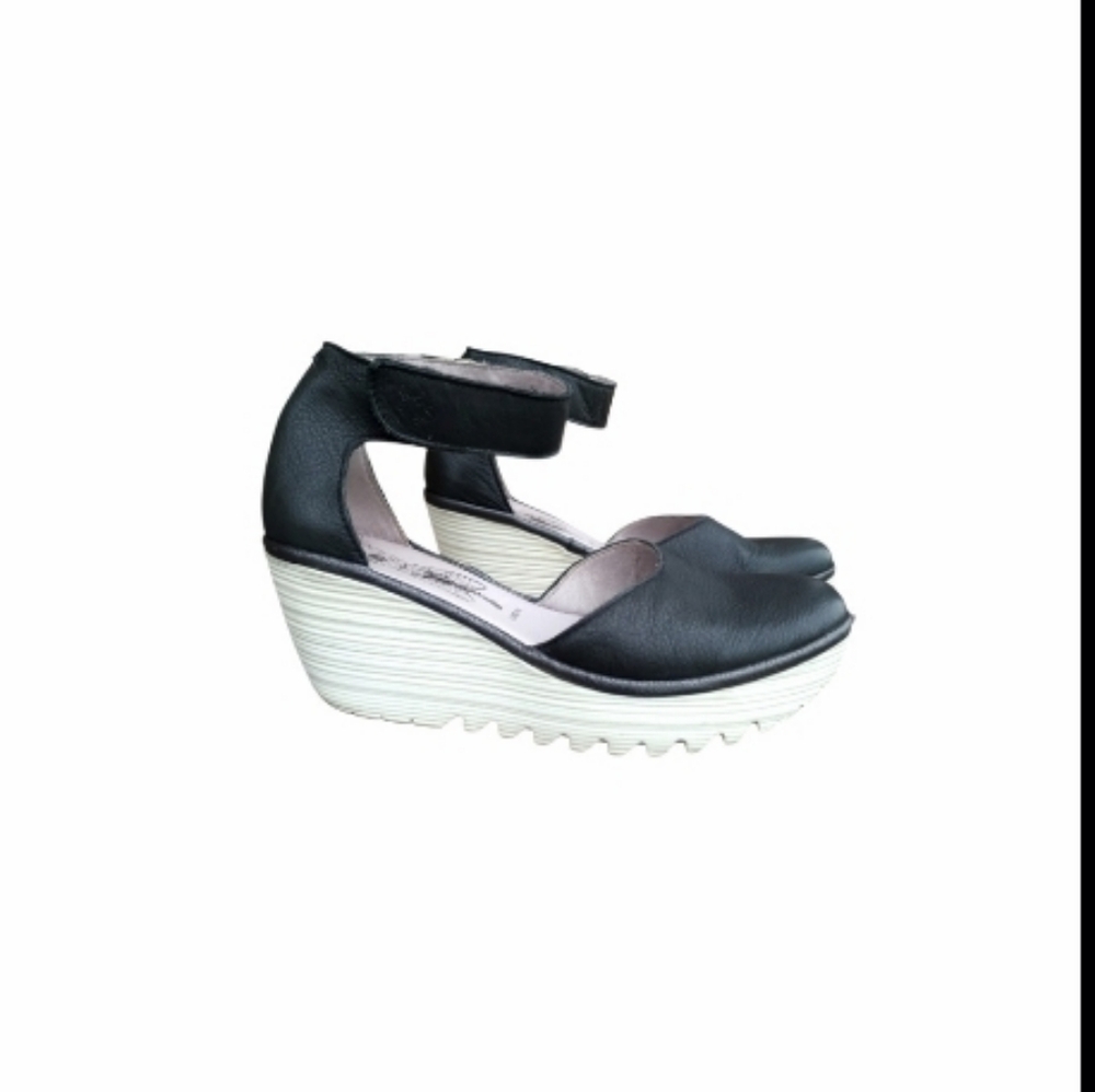 39 Fly London Yand Wedge Heel Mary Jane Black White Leather Summer Women 8 8.5